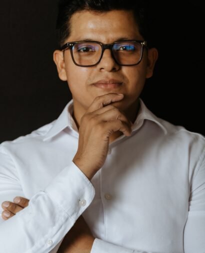 Ricardo-1-min